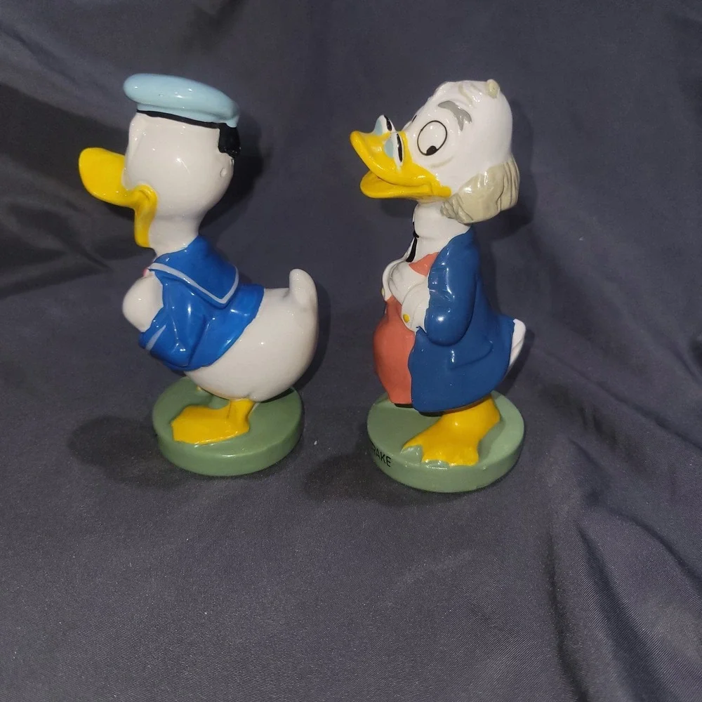 Vintage Walt Disney Donald Duck & Ludwig Von Drake Salt & Pepper Shakers 1961